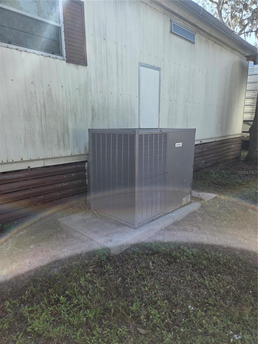 UNPLATTED - Residential Lease