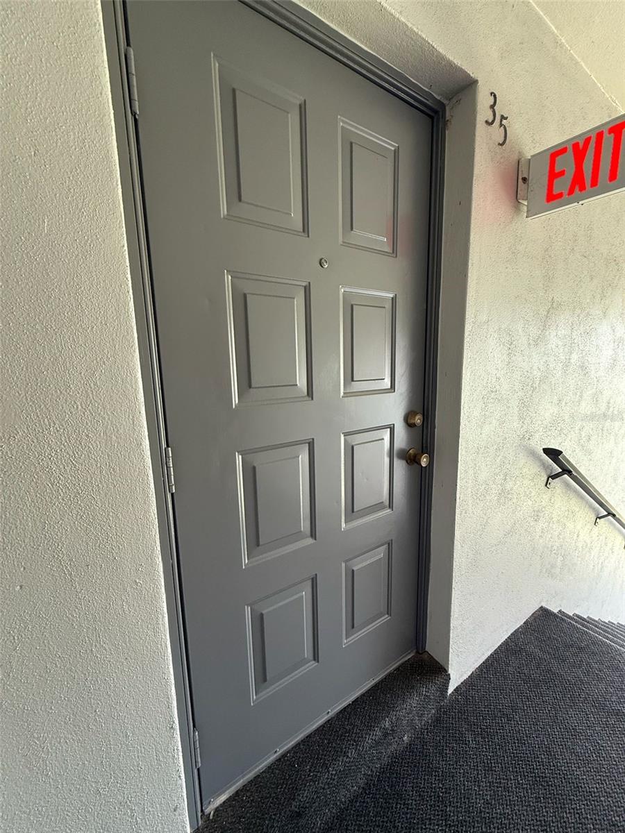 PINE RIDGE CLUB VILLAGE 1 PH 10 BLDG 12 - Residential Lease