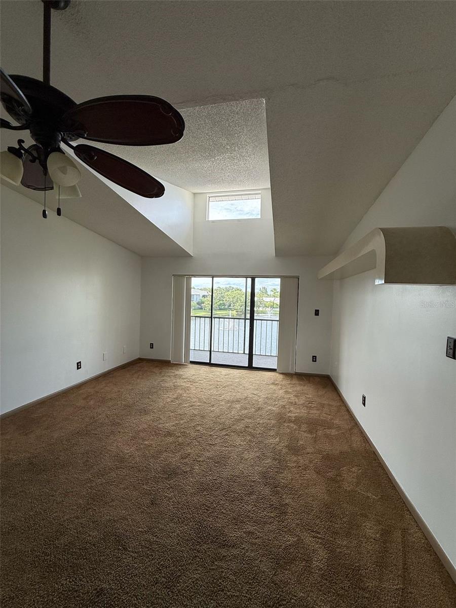 PINE RIDGE CLUB VILLAGE 1 PH 10 BLDG 12 - Residential Lease