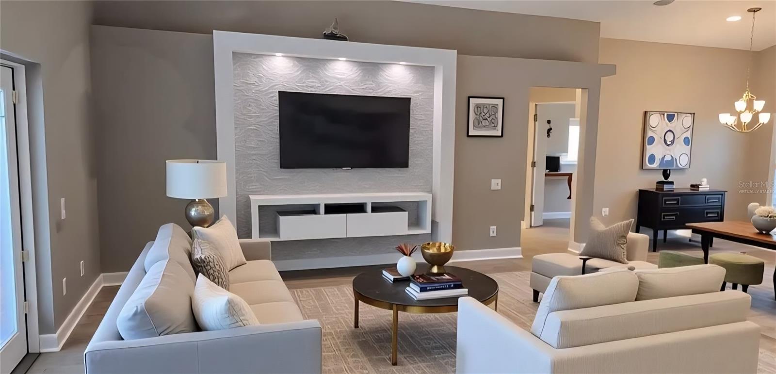 BRITTANY PARK - Residential
