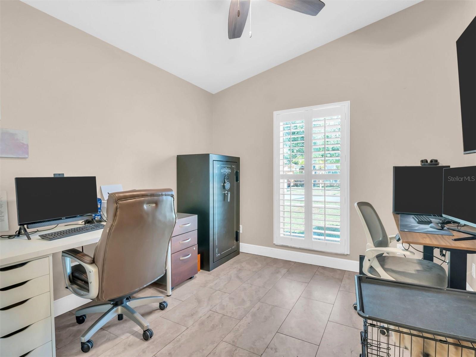 BRITTANY PARK - Residential