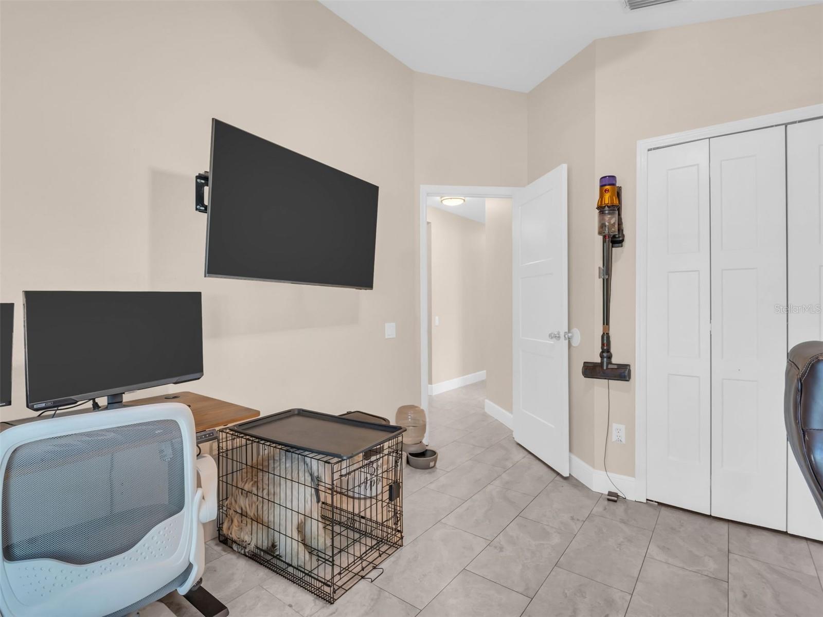 BRITTANY PARK - Residential