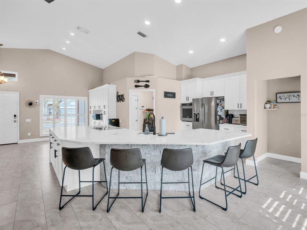 Photo of 1703 Blue Lake Court, Tarpon Springs, FL 34689 (MLS # TB8434182)