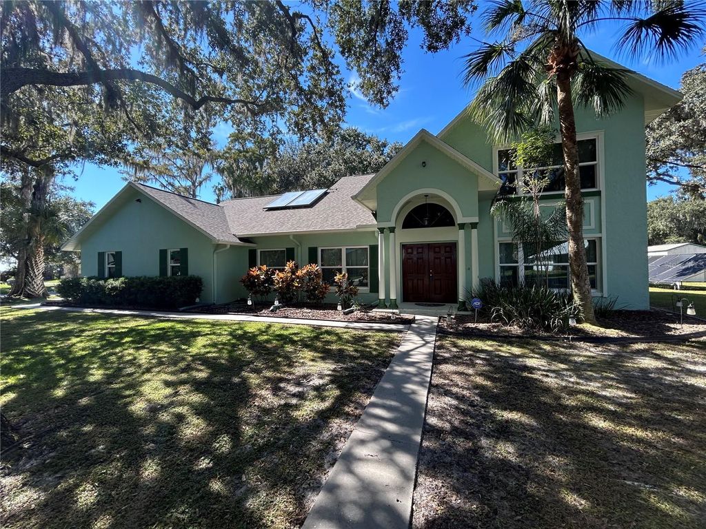 Photo of 1809 King James Road, Kissimmee, FL 34744 (MLS # S5137122)