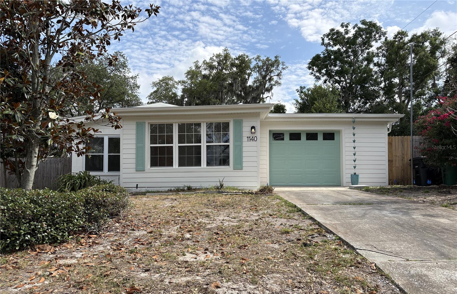PARK HEIGHTS - Residential Lease
