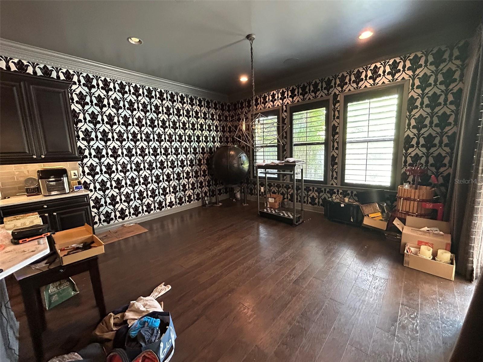 RETREAT AT CARROLLWOOD - Residential