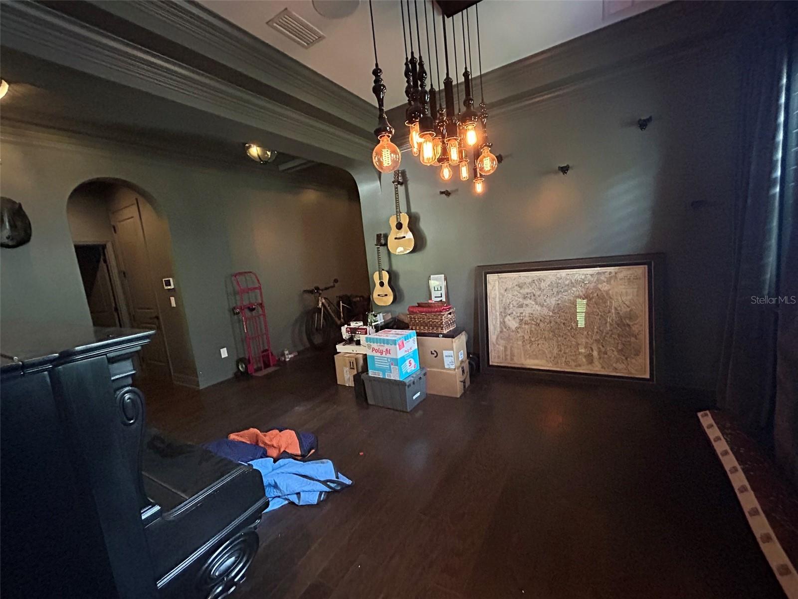 RETREAT AT CARROLLWOOD - Residential