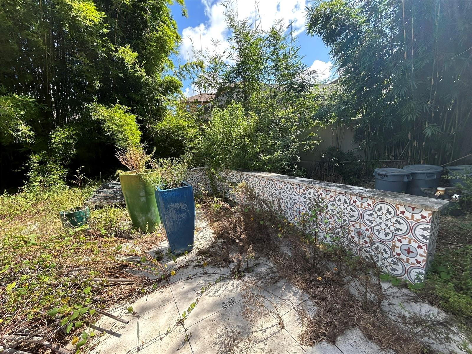 RETREAT AT CARROLLWOOD - Residential