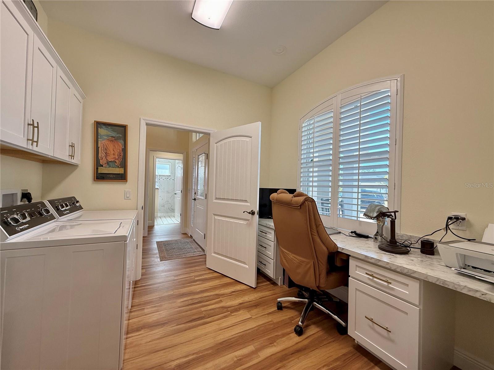 SUN N LAKE - Residential