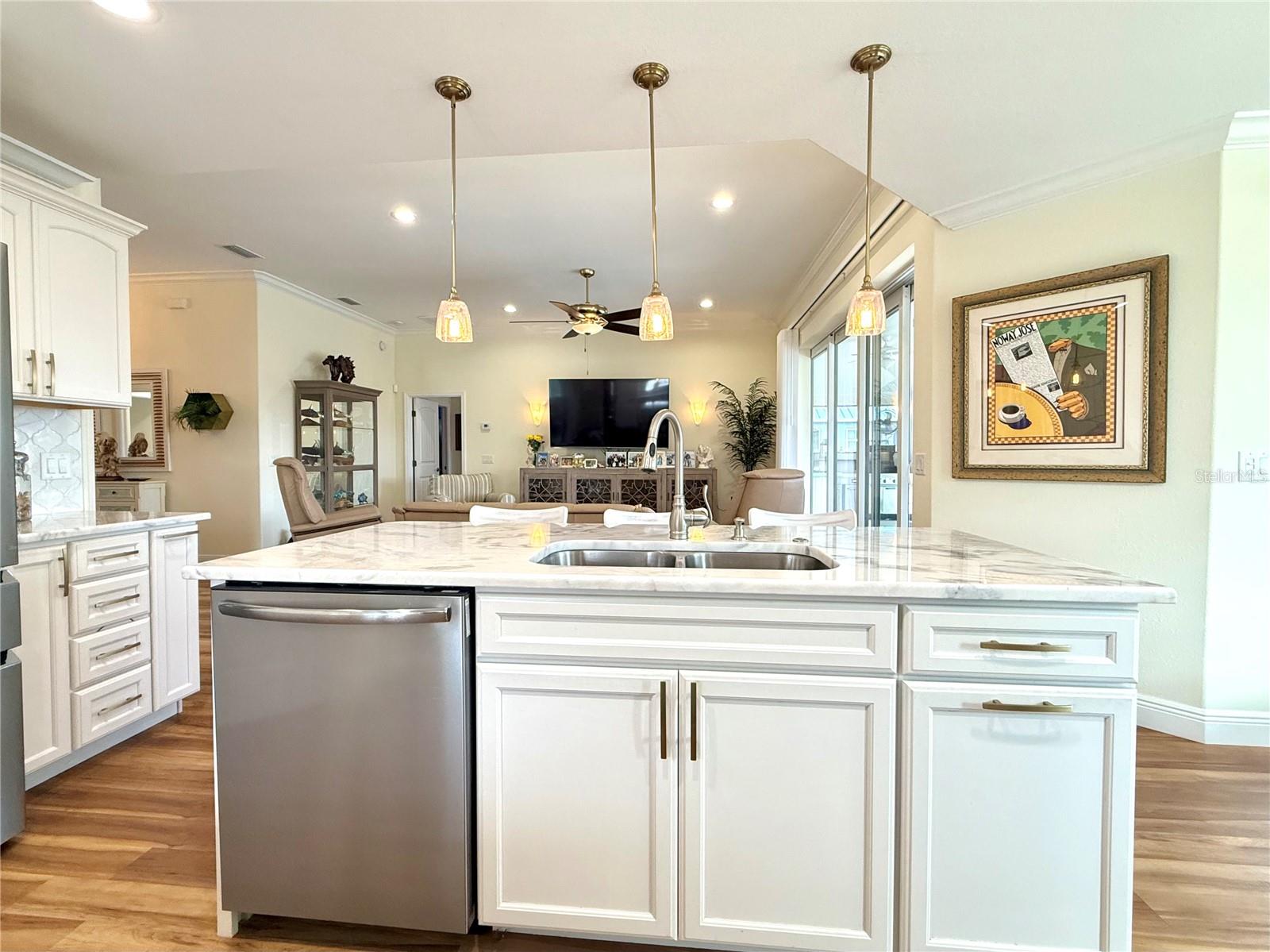 SUN N LAKE - Residential