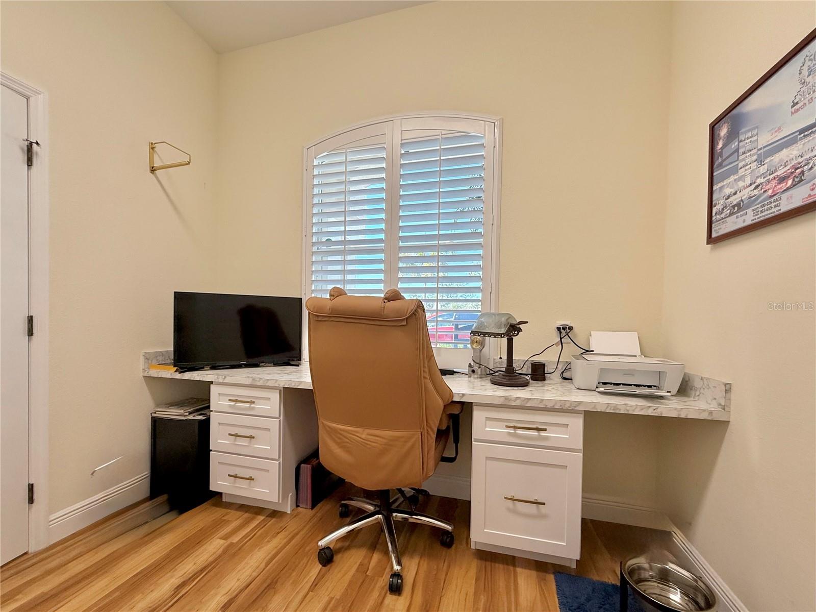 SUN N LAKE - Residential