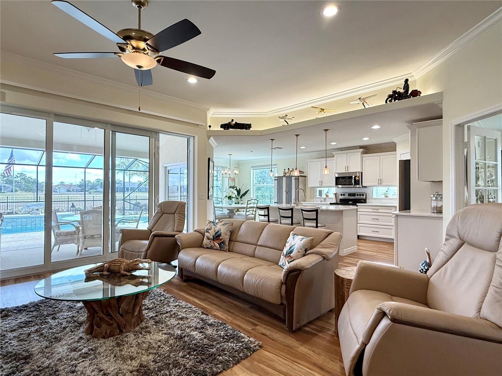 SUN N LAKE - Residential