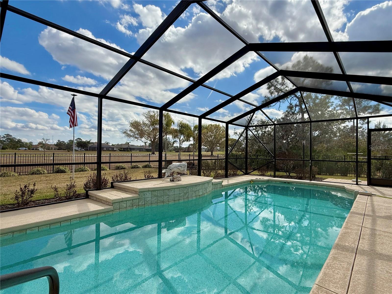 SUN N LAKE - Residential