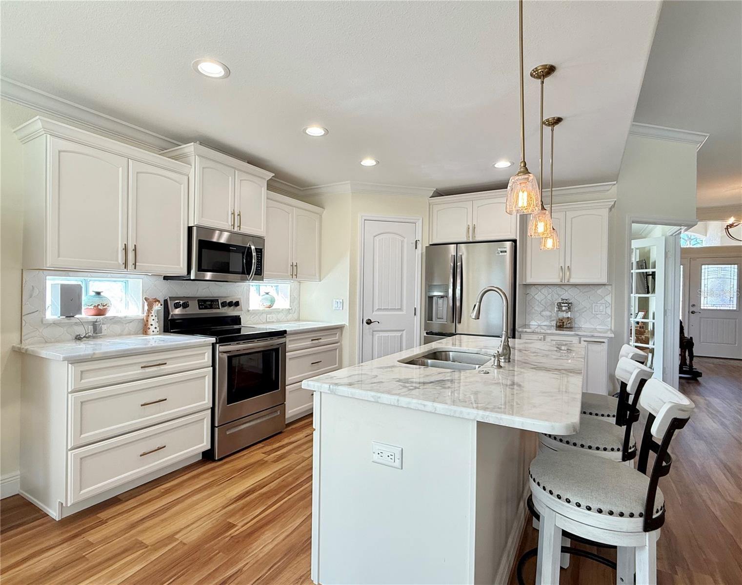 SUN N LAKE - Residential