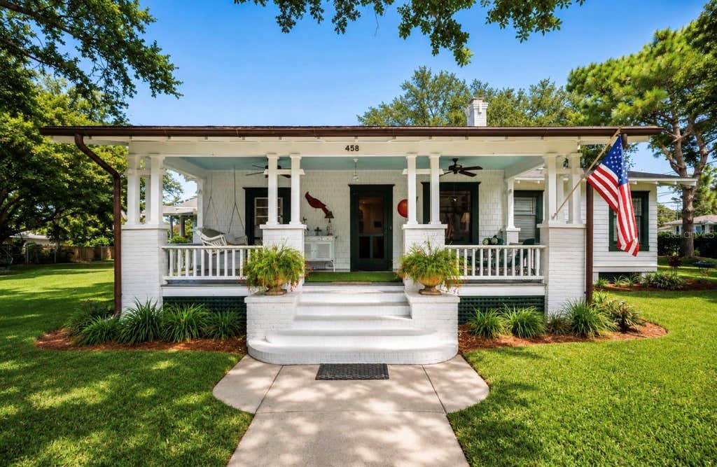 Photo of 458 Scotland Street, Dunedin, FL 34698 (MLS # TB8529820)