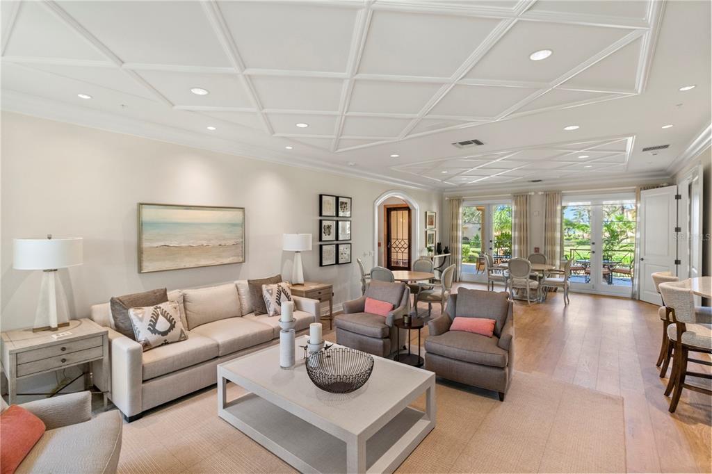 VIZCAYA AT LONGBOAT KEY PH 01 - Residential