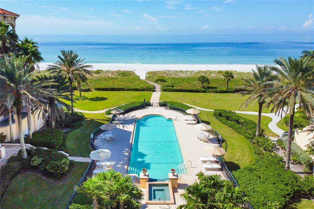 VIZCAYA AT LONGBOAT KEY PH 01 - Residential