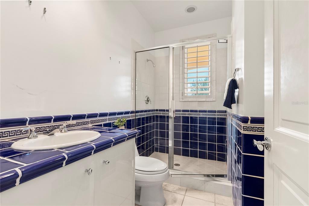 VIZCAYA AT LONGBOAT KEY PH 01 - Residential