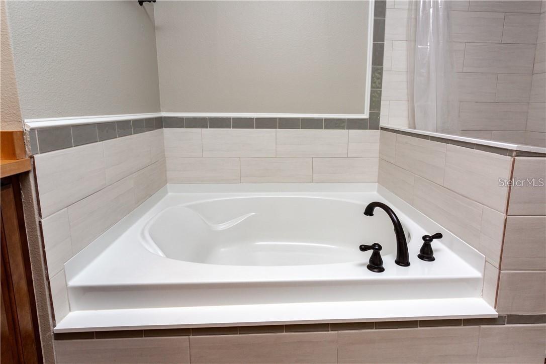 COPPER CHASE - Residential Lease