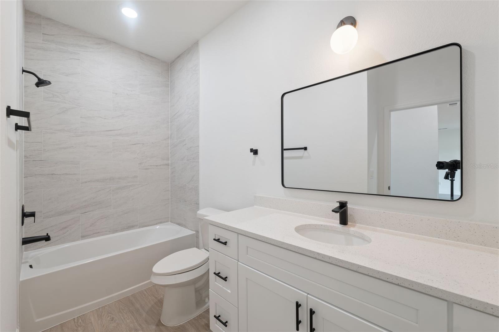 MARION OAKS UN 7 - Residential