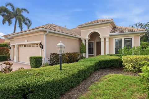 Property photo of 13860 Siena Loop, Bradenton, FL 34202