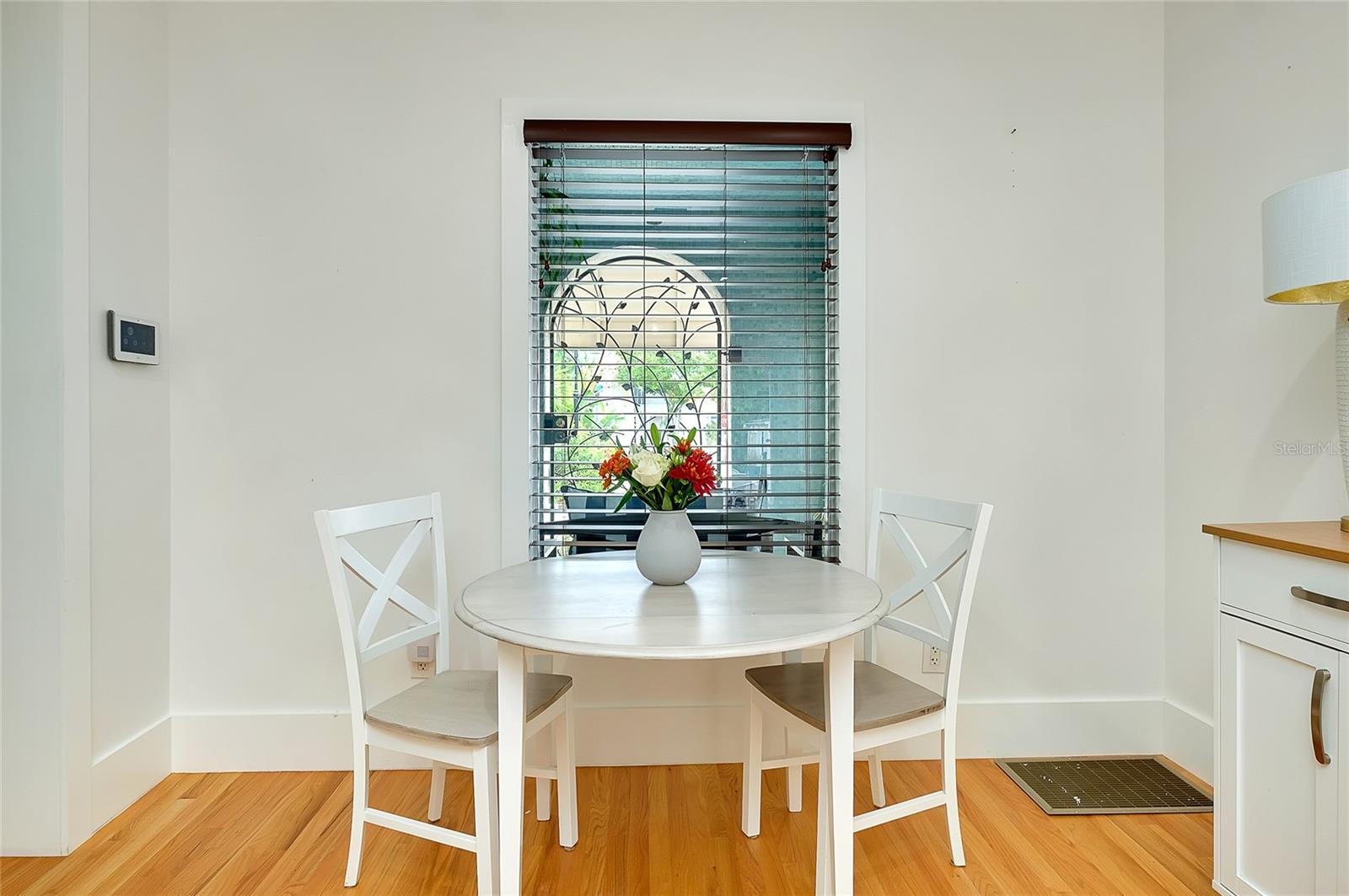 BURNS COURT - Residential