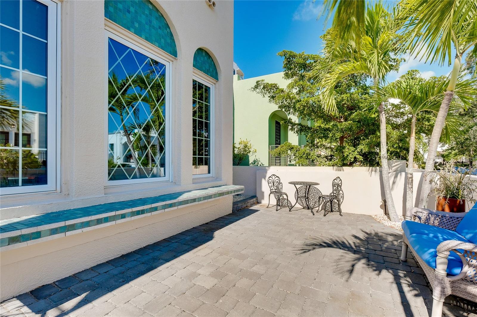 BURNS COURT - Residential