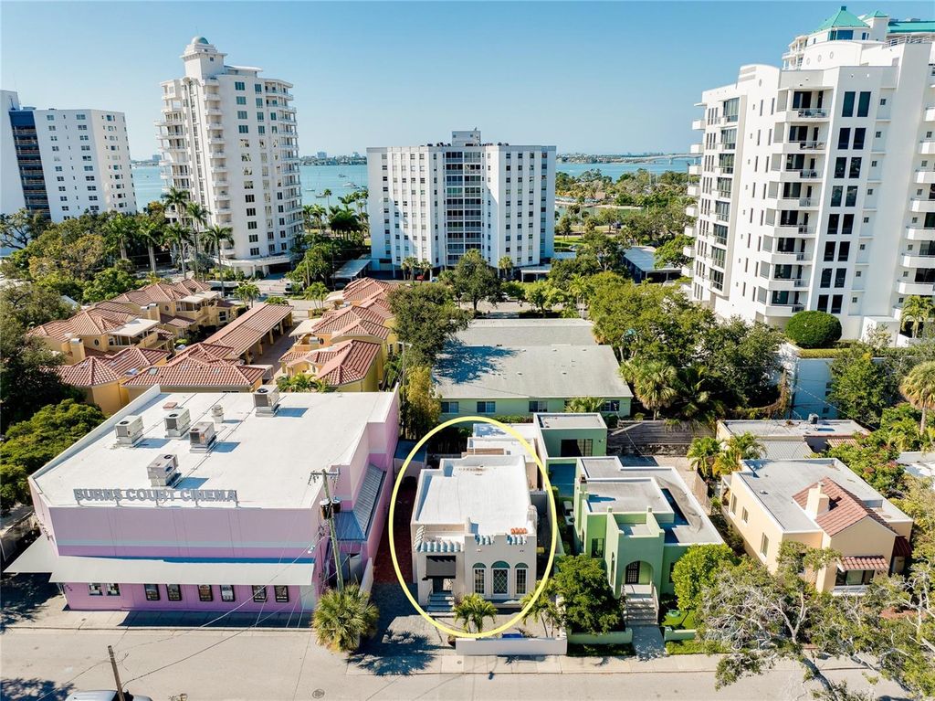 Photo of 446 Burns Court, Sarasota, FL 34236 (MLS # A4671273)