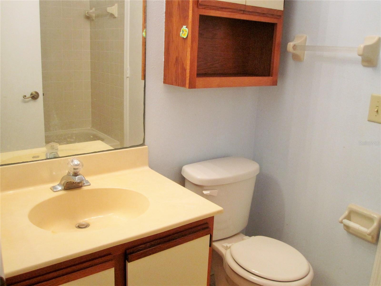 FAIRCREST I CONDO - Residential Lease