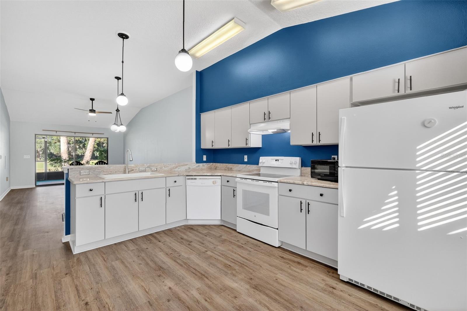 TAVARES BAYTREE PH III SUB - Residential