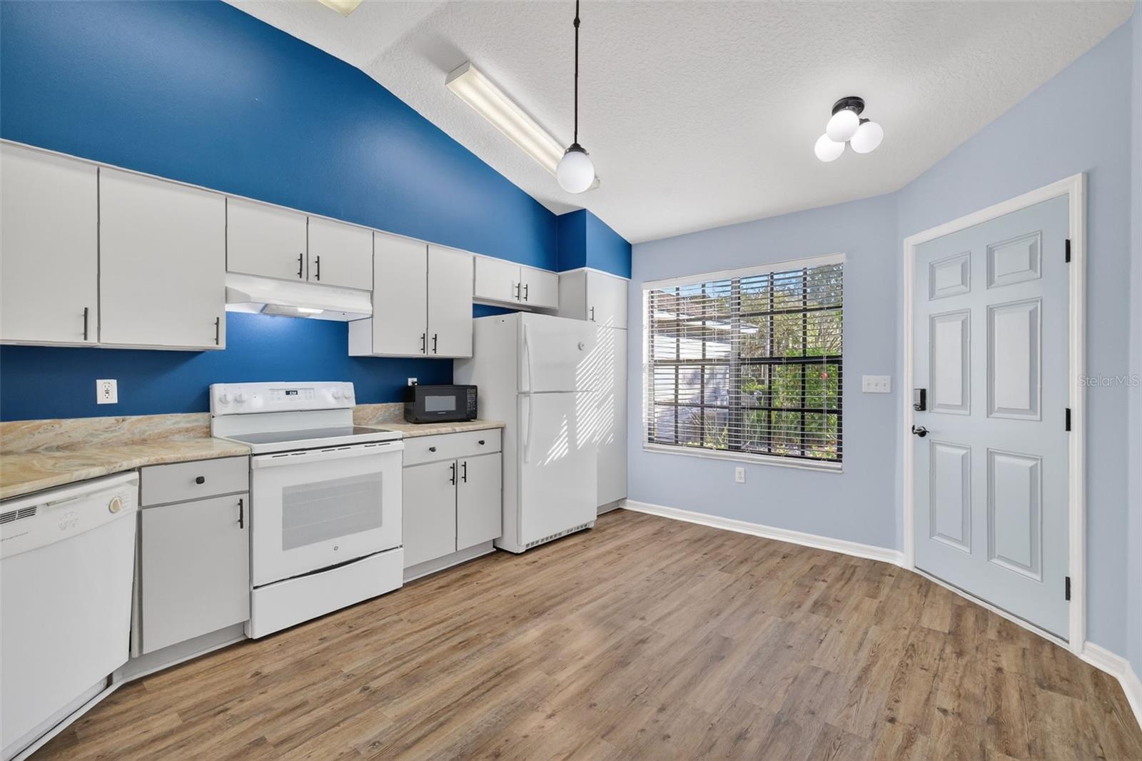 TAVARES BAYTREE PH III SUB - Residential