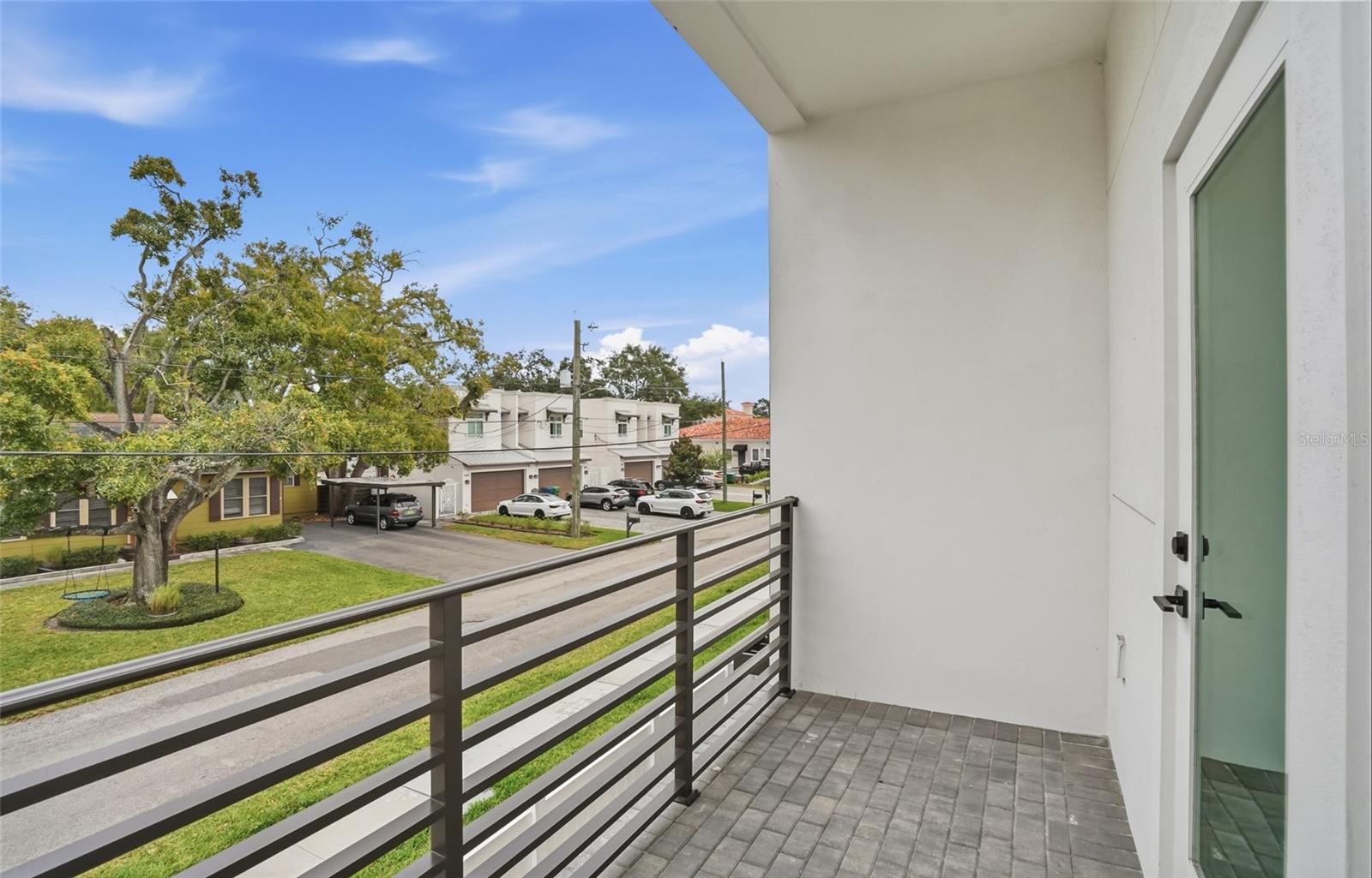 THE HARPER AND THE SAMSON - Residential