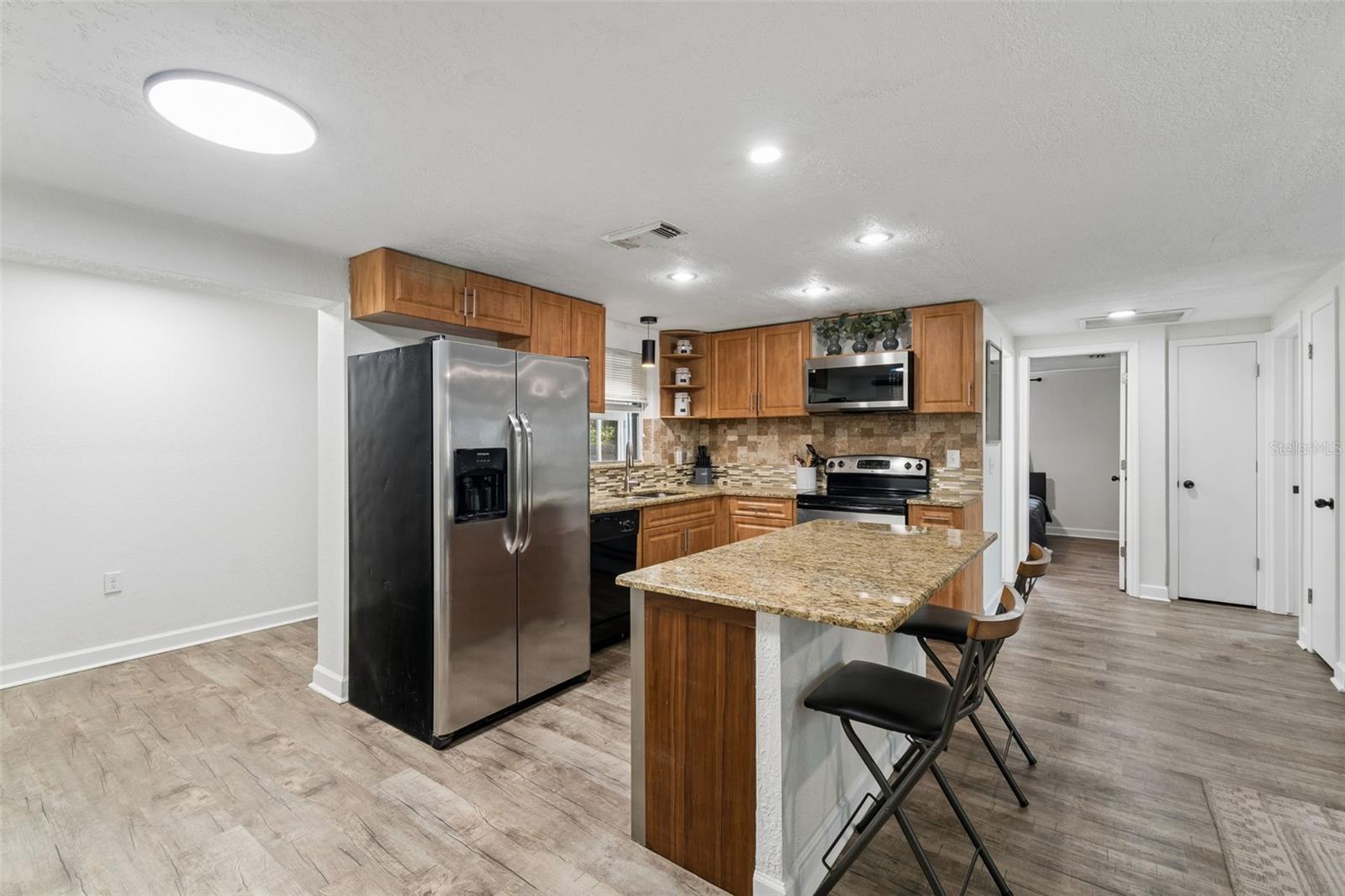 EASTBURY GARDENS - Residential
