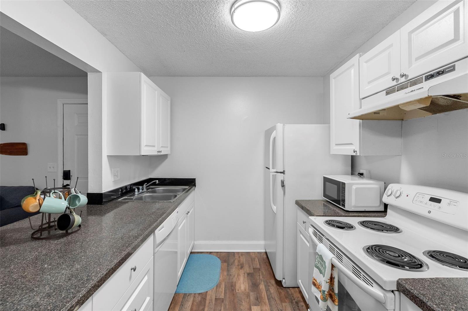 TRAILWOODS CONDO - Residential