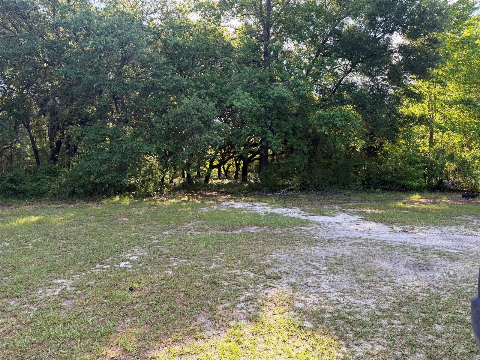 EUREKA FOREST CAMPSITES - Residential