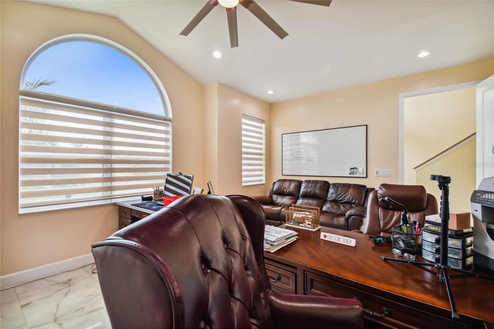 APOLLO BEACH UNIT SIX - Residential