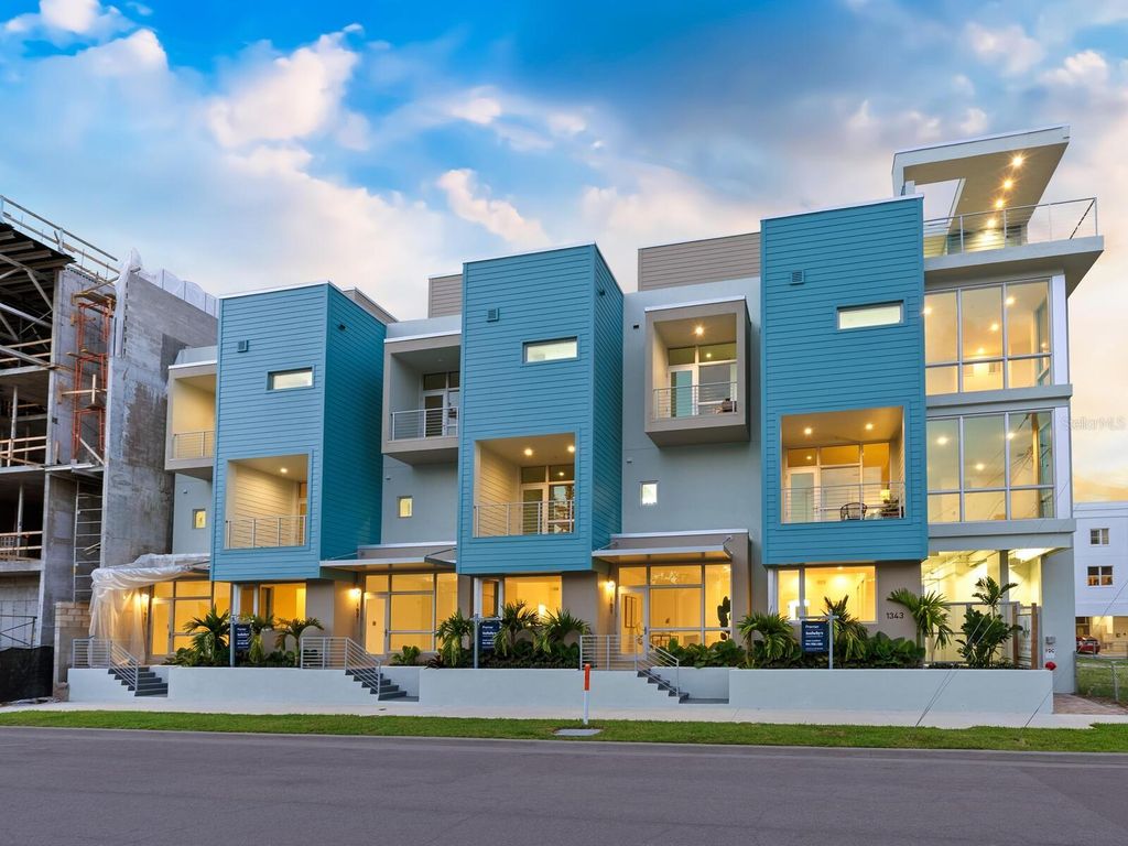Photo of 1343 4th Street #201, Sarasota, FL 34236 (MLS # A4659164)