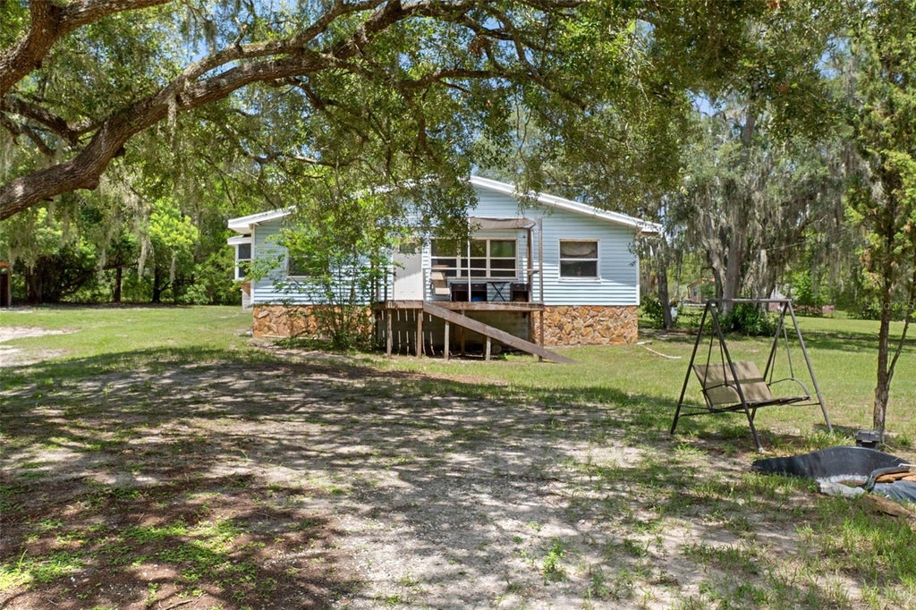 Photo of 12042 Kamback Drive, Brooksville, FL 34614 (MLS # L4963409)