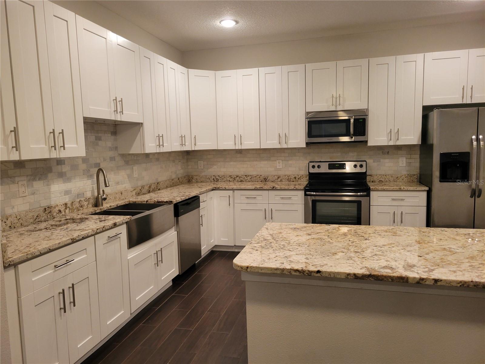 DIRTE - Residential Lease