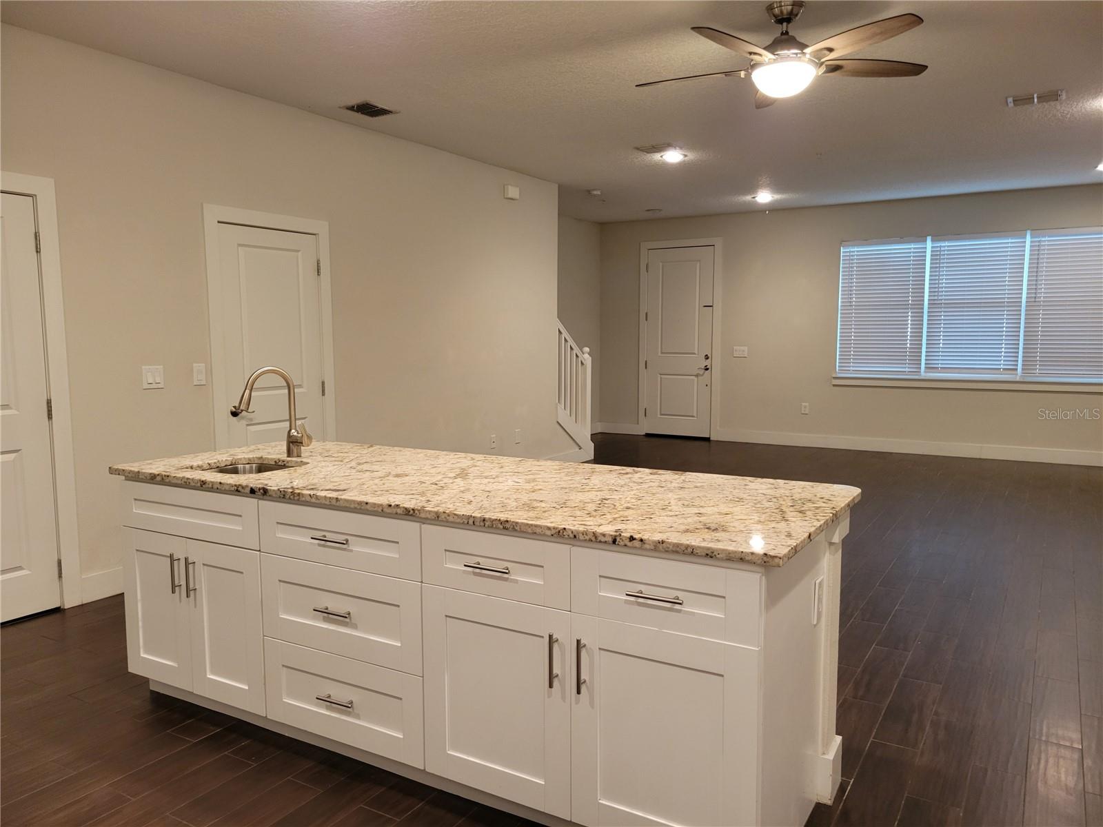 DIRTE - Residential Lease