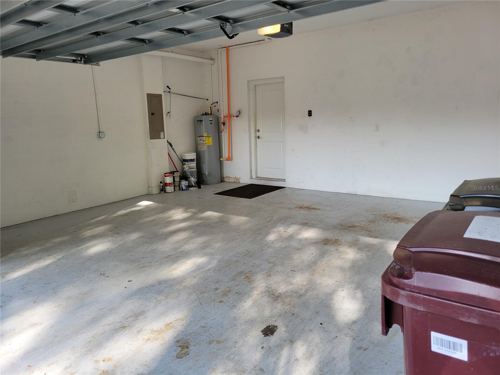 DIRTE - Residential Lease