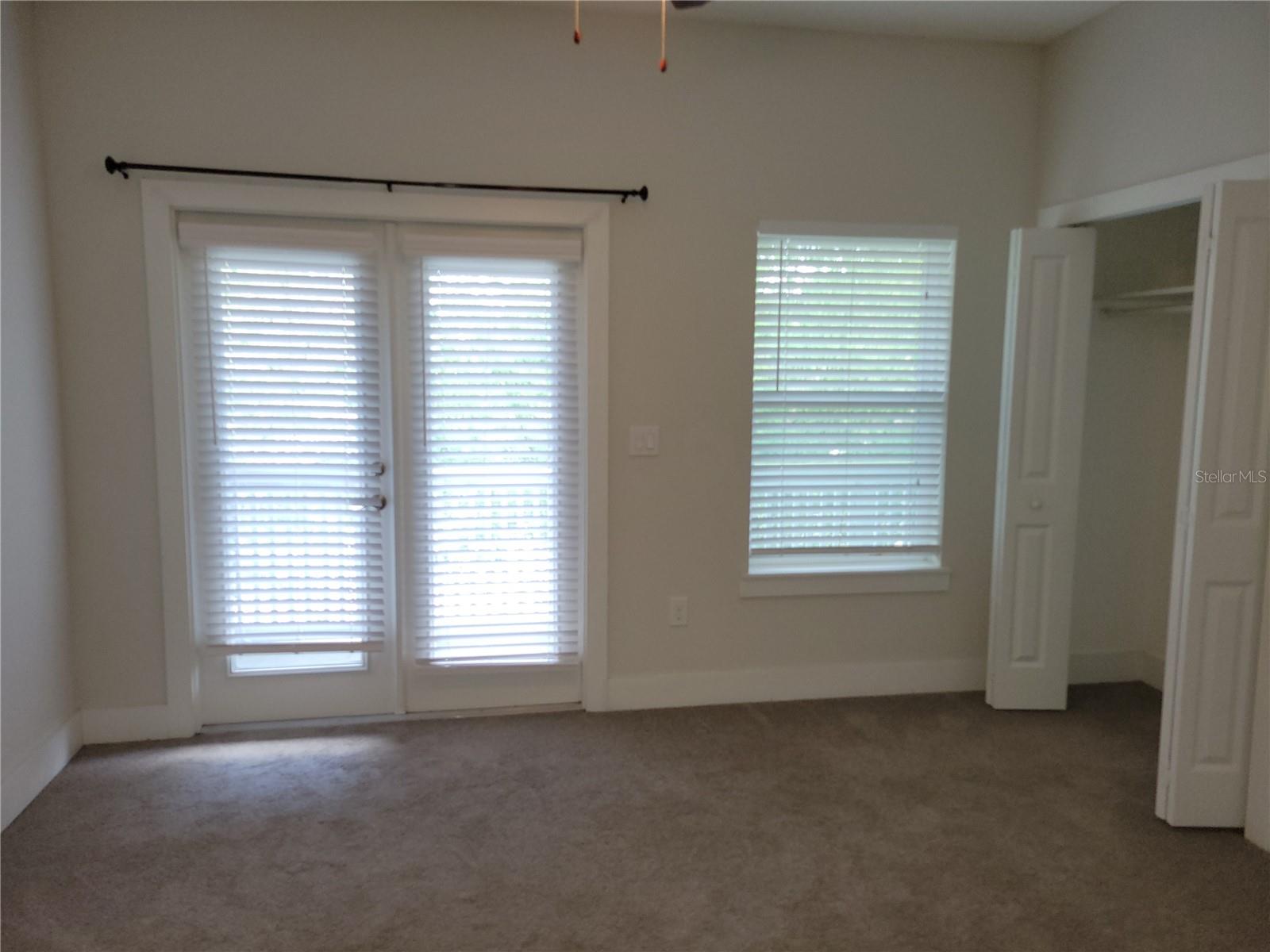 DIRTE - Residential Lease