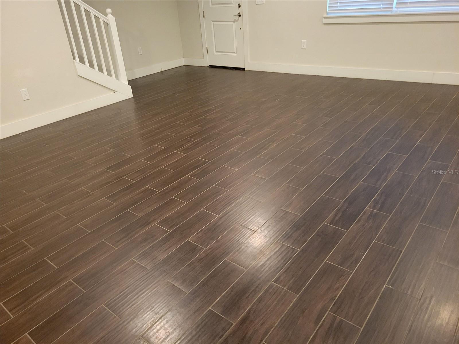 DIRTE - Residential Lease