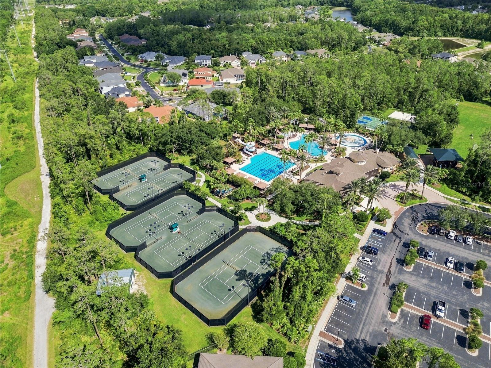 2340 SPRING HOLLOW LOOP