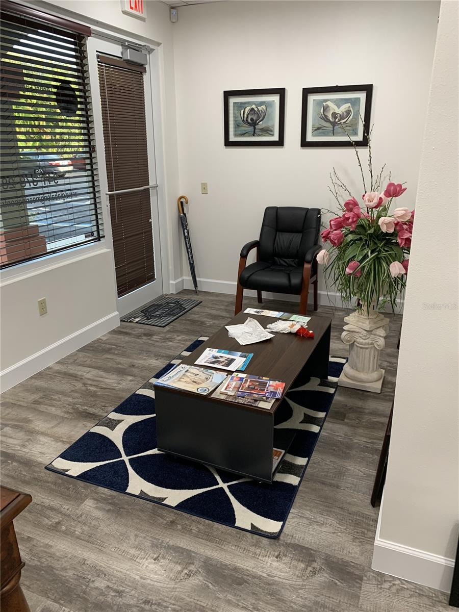 FRANKLIN FIELD BUS CENTER - Commercial Sale