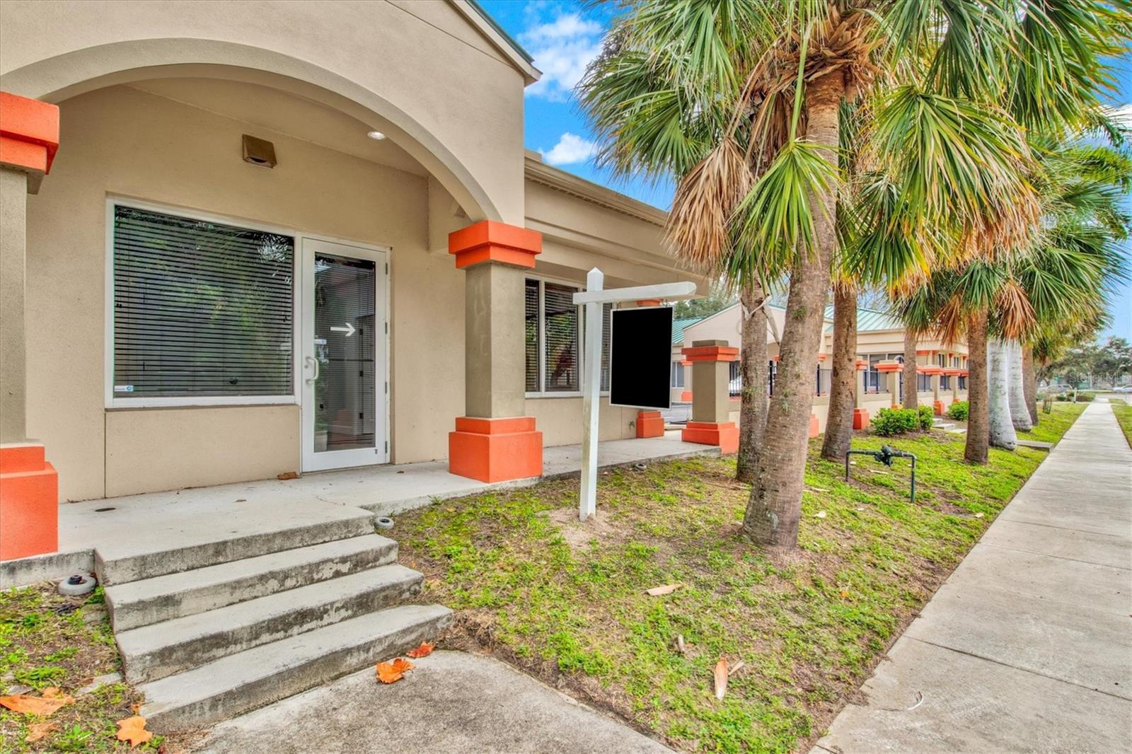 FRANKLIN FIELD BUS CENTER - Commercial Sale