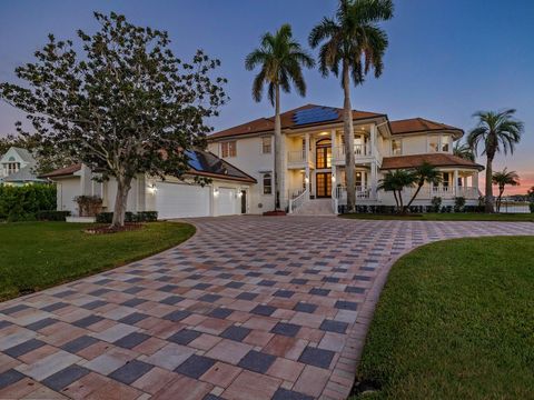 429 SAINT ANDREWS DRIVE BELLEAIR FL 33756
