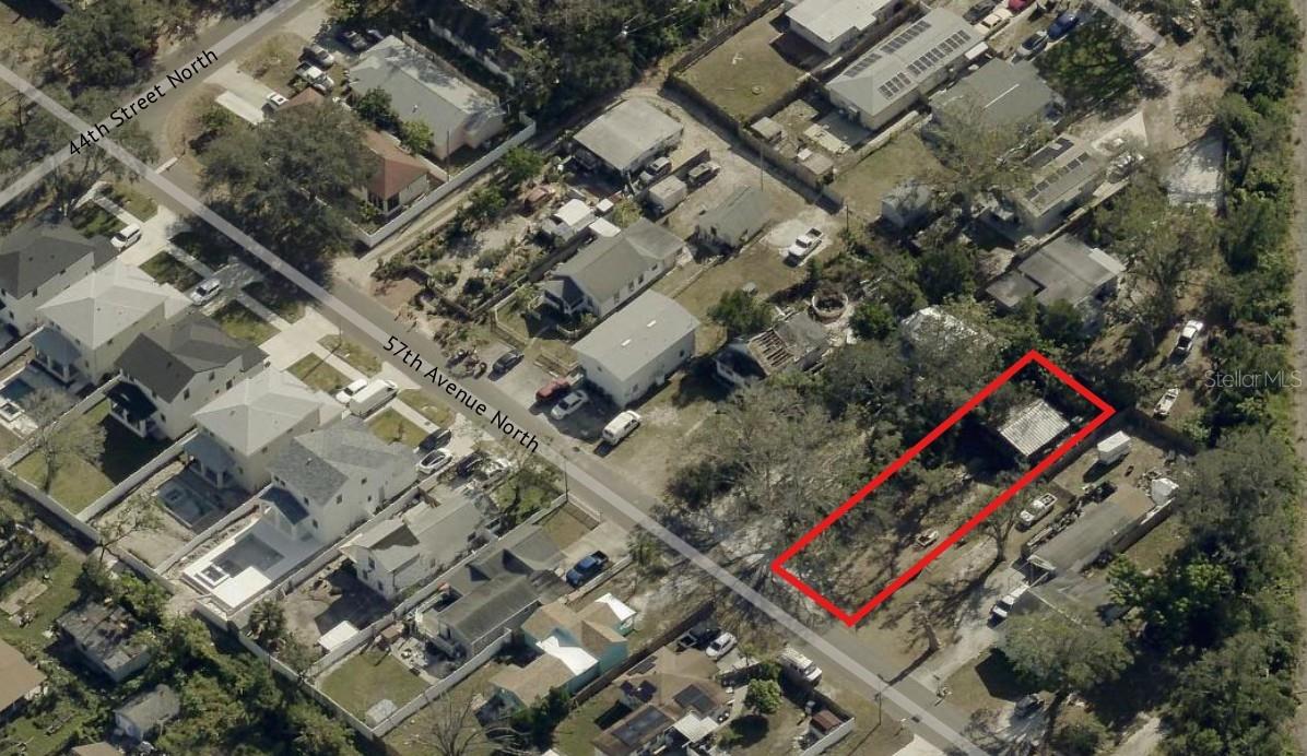 HIGHLAND GROVES - Land