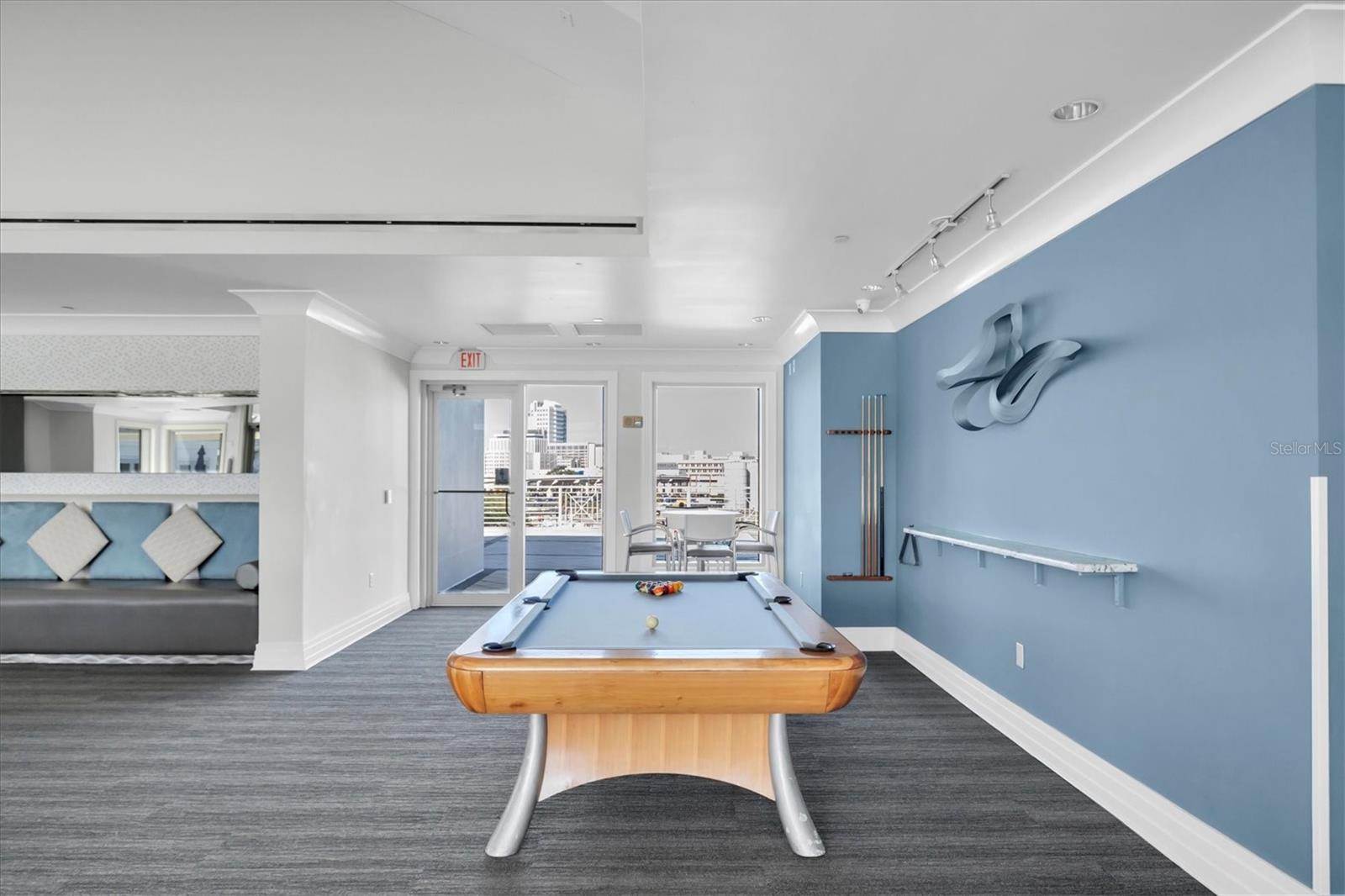 TOWERS OF CHANNELSIDE CONDOMIN - Residential