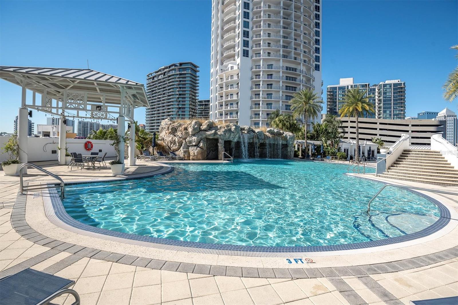 TOWERS OF CHANNELSIDE CONDOMIN - Residential